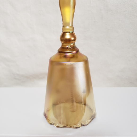 Fenton 50th anniversary amber bell - Picture 3 of 10